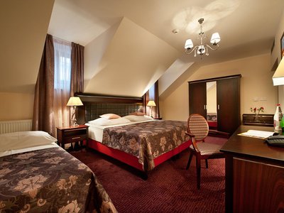 EA Hotel Embassy Prague**** - двухместный номер с дополнительной кроватью