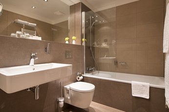 EA Hotel Embassy Prague**** - двухместный номер - ванная комната